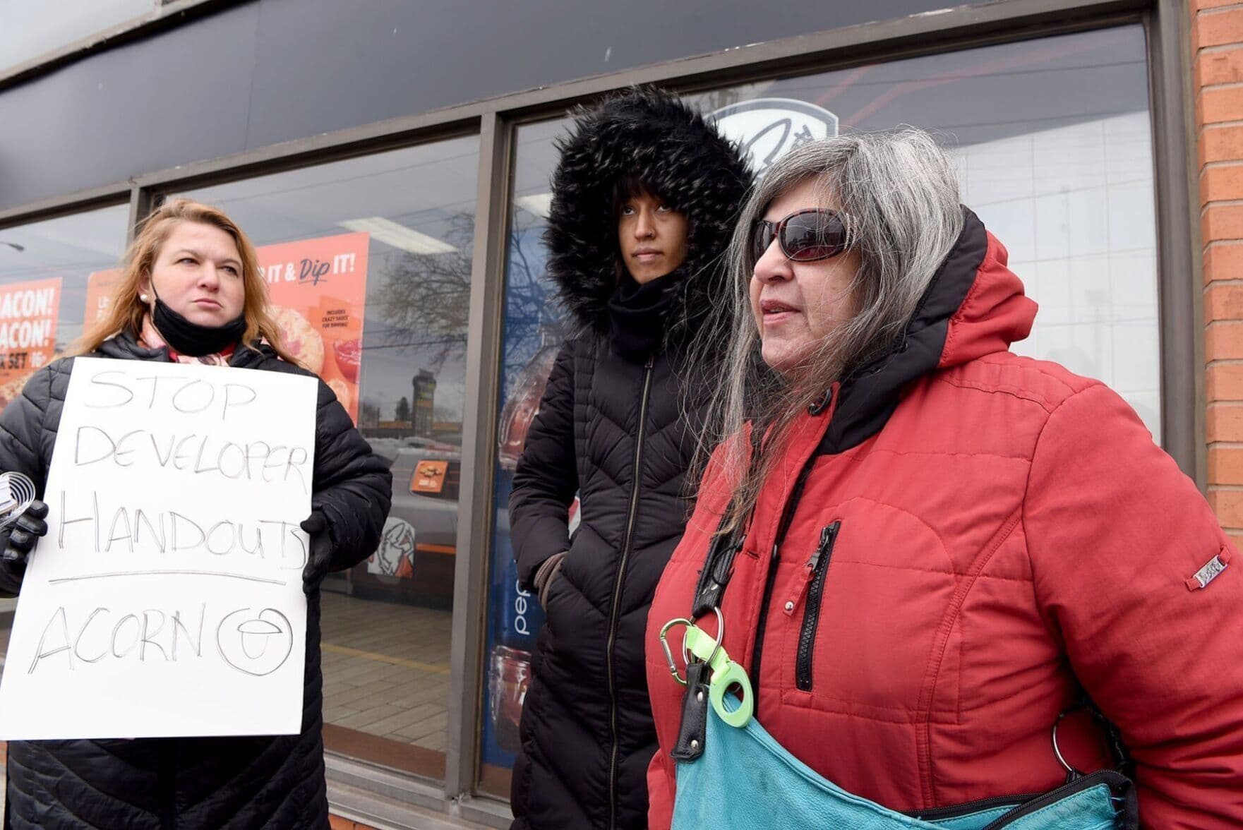Tenants protest province's Bill 23